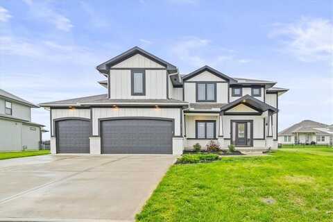 4709 NE Freehold Drive, Lees Summit, MO 64064