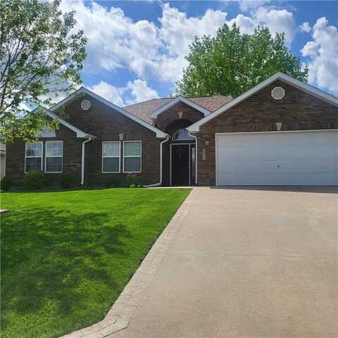 200 NW Michael Drive, Grain Valley, MO 64029