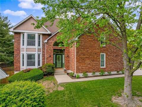 2023 NE Newport Court, Blue Springs, MO 64014