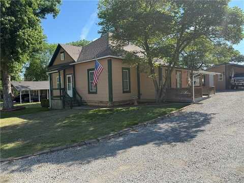 112 N Burns Street N, Independence, KS 67301