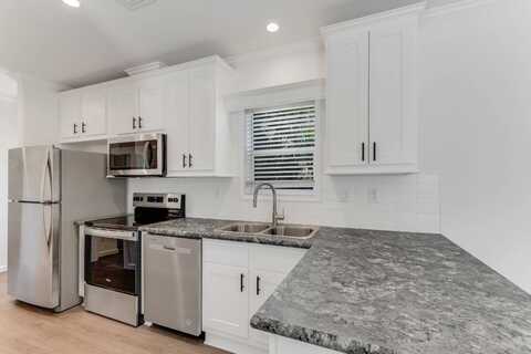 1320 Hand Ave, Ormond Beach, FL 32174