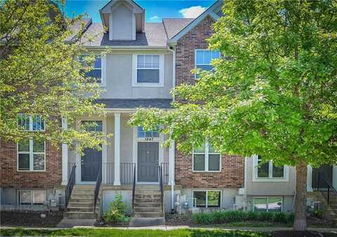 1847 Spruce Street, Olathe, KS 66061