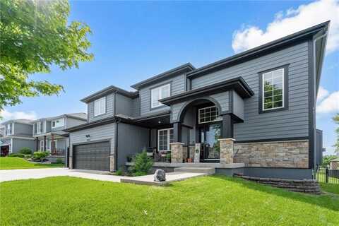 2455 W Concord Drive, Olathe, KS 66061