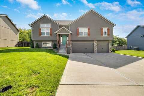 7851 N College Avenue, Kansas City, MO 64119
