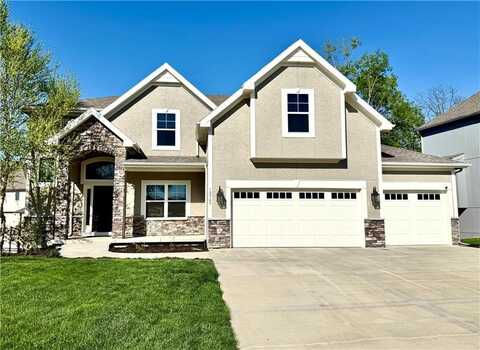 12765 N Imperial Drive, Platte City, MO 64079
