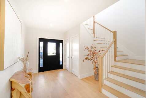 12 Depot Road, Westhampton Beach, NY 11978