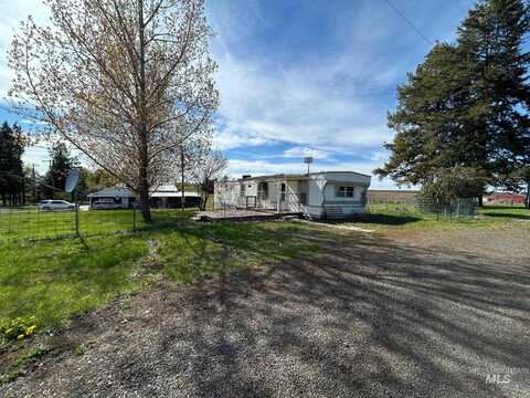 516 N 1st Avenue, Craigmont, ID 83523