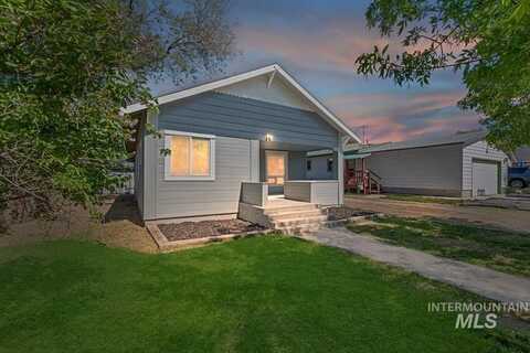 911 10th Ave North, Nampa, ID 83687