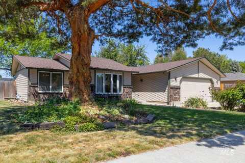 3929 N Shamrock Ave, Boise, ID 83713