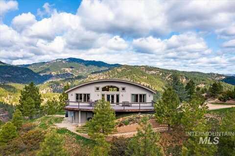 11 Deer Point Cir, Boise, ID 83716