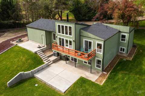 6950 S Santa Cruz Dr, Boise, ID 83709