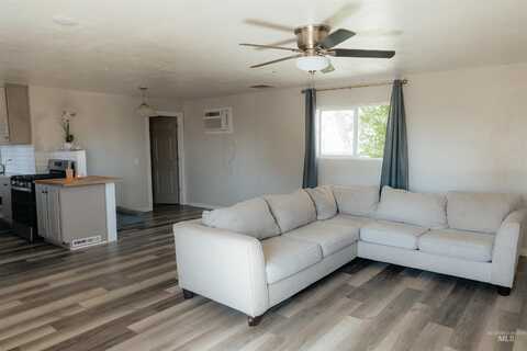 85 E Central Blvd, Cambridge, ID 83610