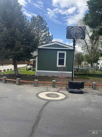 951 W,. Avalon St. Trlr #20, Kuna, ID 83634