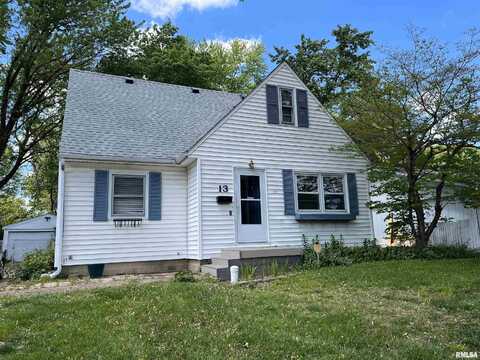 13 N OXFORD Road, Springfield, IL 62704
