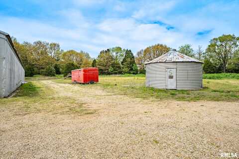 311 2ND Street, Forest City, IL 61532