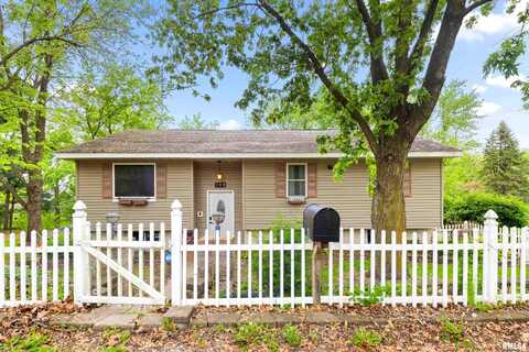 104 S Dutchland Estate Road, Havana, IL 62644