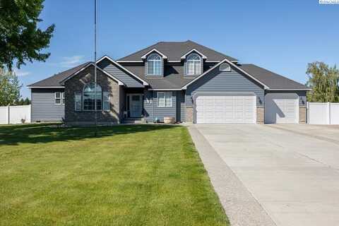 3302 Mount Daniel Rd, West Richland, WA 99353