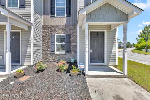 100 W Murrow Lane, Jacksonville, NC 28546