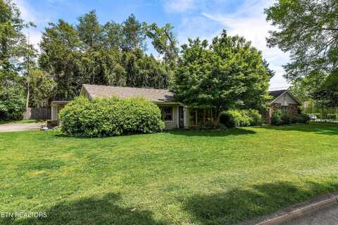 1148 E Nokomis Circle, Knoxville, TN 37919