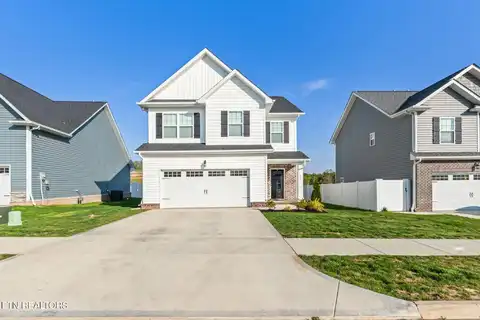 121 Songberry St, Oak Ridge, TN 37830