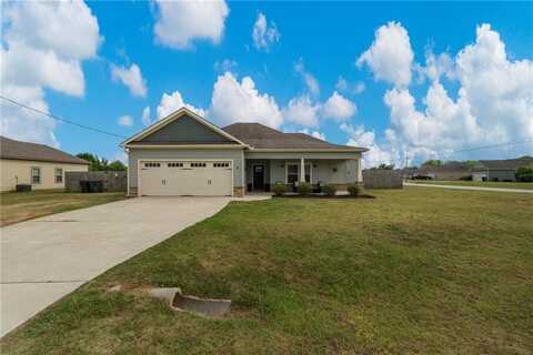 8 Eagle Ridge Ln, Fort Mitchell, AL 36856