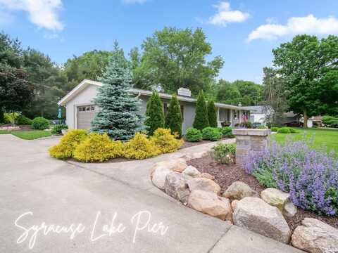 1158 E Northshore Drive, Syracuse, IN 46567