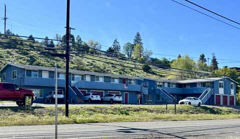 542 Riverside Drive, Klamath Falls, OR 97601