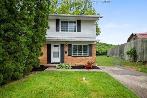 302 Charles Court, Hurricane, WV 25526