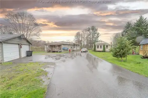 400/402 Glen Oaks Road, Summersville, WV 26651