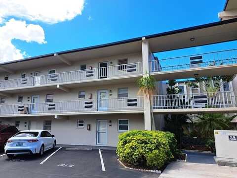 9940 47TH AVENUE N, Saint Petersburg, FL 33708