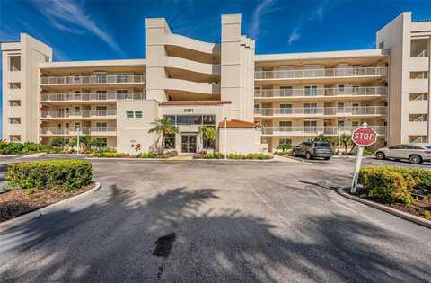 6081 BAHIA DEL MAR CIRCLE, Saint Petersburg, FL 33715