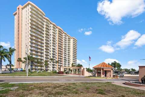 4900 BRITTANY DRIVE S, Saint Petersburg, FL 33715