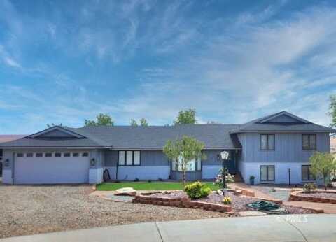 2 Echo Ct, Page, AZ 86040