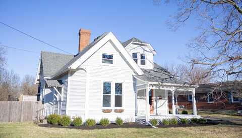 121 North Gatewood Street, Lawrenceburg, KY 40342