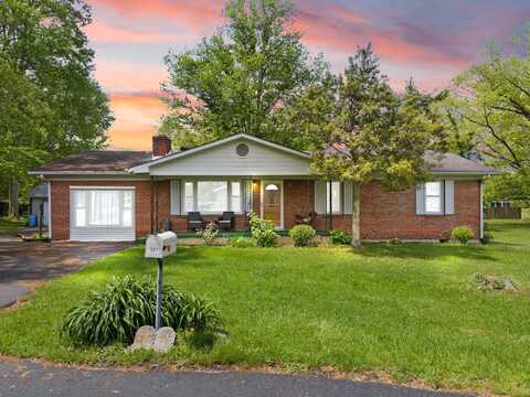 507 Holman Drive, Stanton, KY 40380