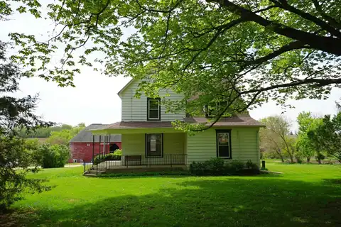1511 W Becker School, FREEPORT, IL 61032