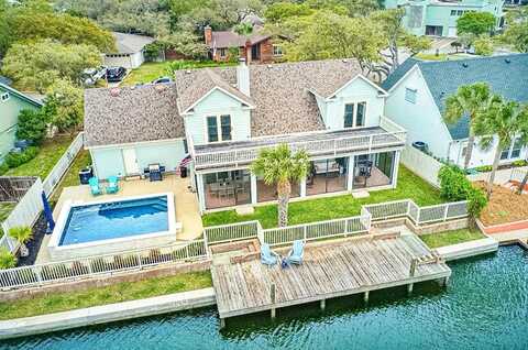 2011 Crescent Drive, ROCKPORT, TX 78382
