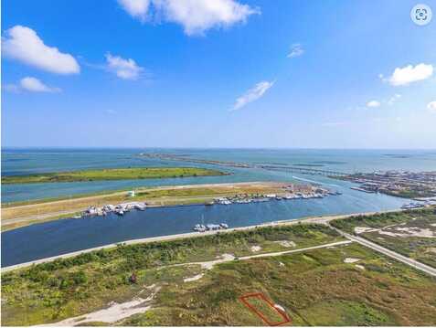 200 N ATLANTIC ST, Aransas Pass, TX 78336