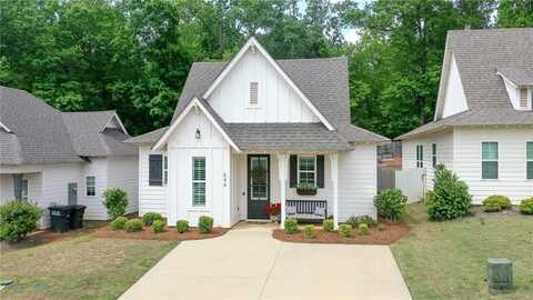 644 VILLAGE DRIVE, OPELIKA, AL 36801