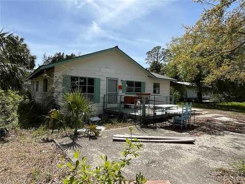 1226 Hawthorne Avenue, Cedar Key, FL 32625