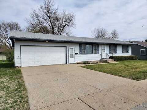 1014 E 15th, Yankton, SD 57078