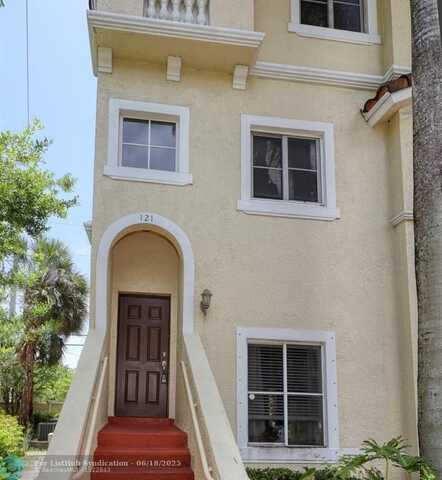 121 Bayfront Drive, Boynton Beach, FL 33435