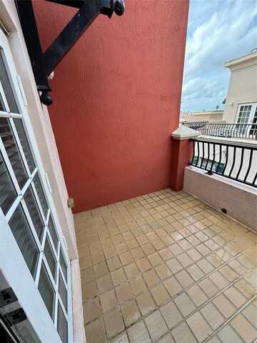 1033 NE 17th Way, Fort Lauderdale, FL 33304