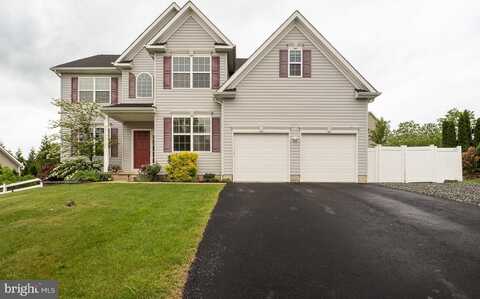 106 LAWRENCE DR, GILBERTSVILLE, PA 19525