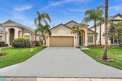 5837 N Plum Bay Pkwy, Tamarac, FL 33321