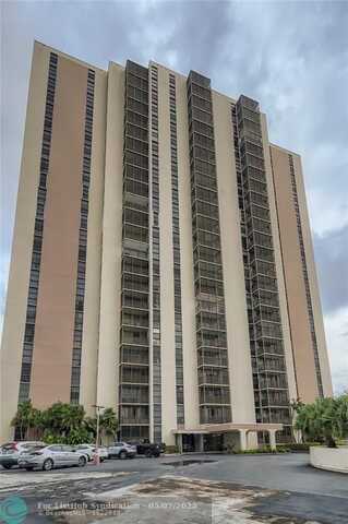 19999 W Country Club Dr, Aventura, FL 33180