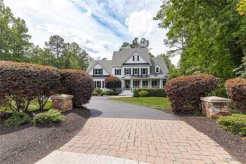 2912 Aylesford Dr, Midlothian, VA 23113