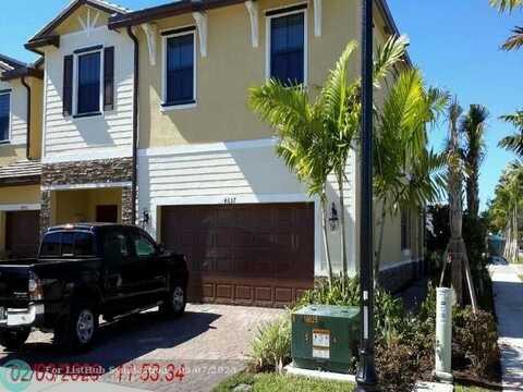 4637 Caspian Way, Davie, FL 33314