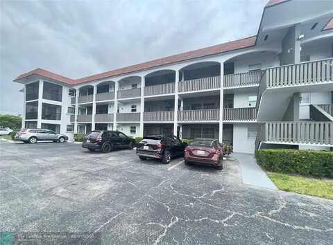 651 Pine Dr, Pompano Beach, FL 33060