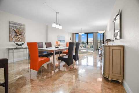 2101 S Ocean Dr, Hollywood, FL 33019